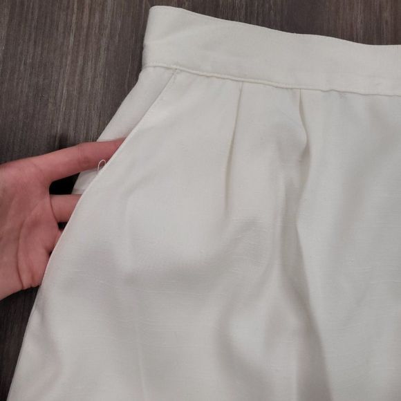 Vintage linen like pencil skirt with pockets, white - Picture 2 of 6